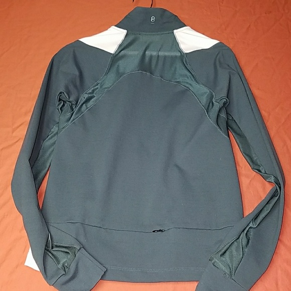 jogging suit - Picture 2 of 2